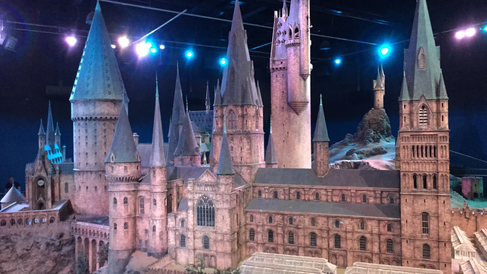 Color image of Hogwarts Castle model